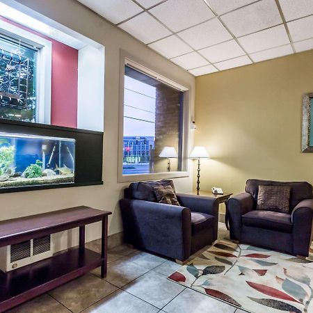 Days Inn By Wyndham Eugene Downtown/University Extérieur photo